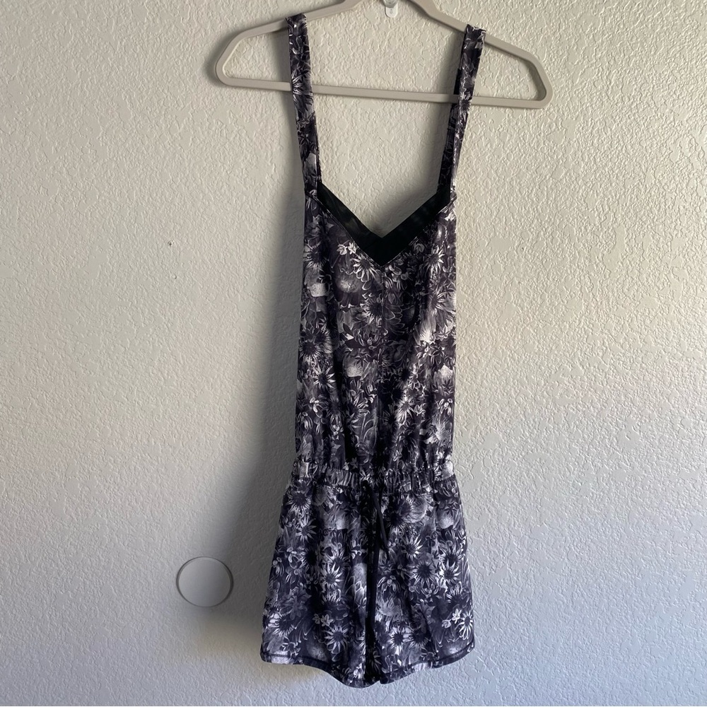 Lululemon The Runsie Flowabunga Floral Romper size 8